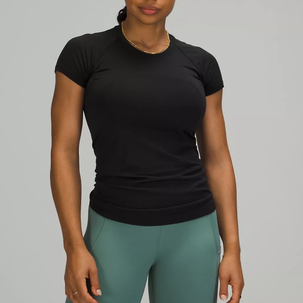 Lulu lemon black swifty tech short sleeve shirt
